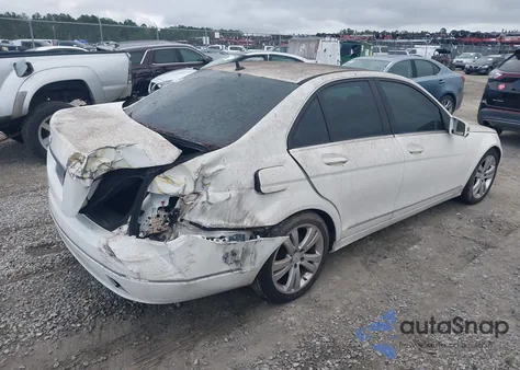 2010 Mercedes-Benz C 300 Luxury 4Matic from USA, damaged, VIN WDDGF8BB2AF448044